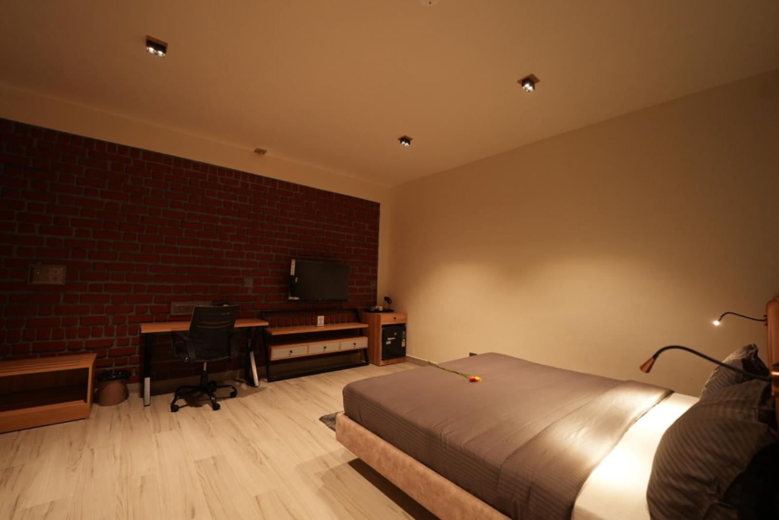 Aura Crimson Vistas Hotel Kodaikanal Room photo